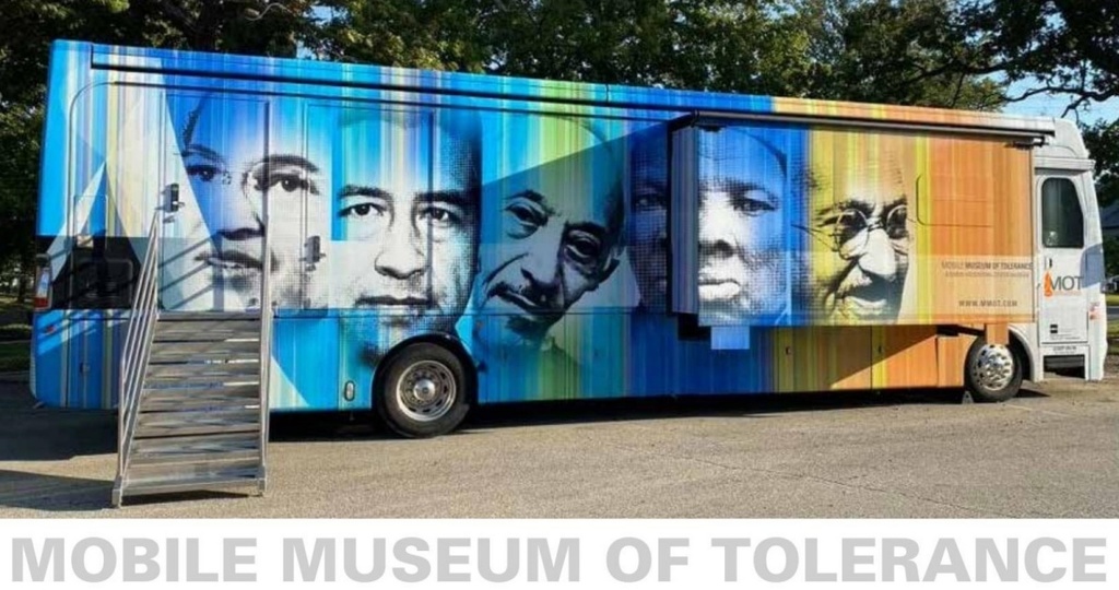 MMOT bus